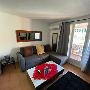 https://port-cogolin-vue-bateau.fr-provencehotel.com